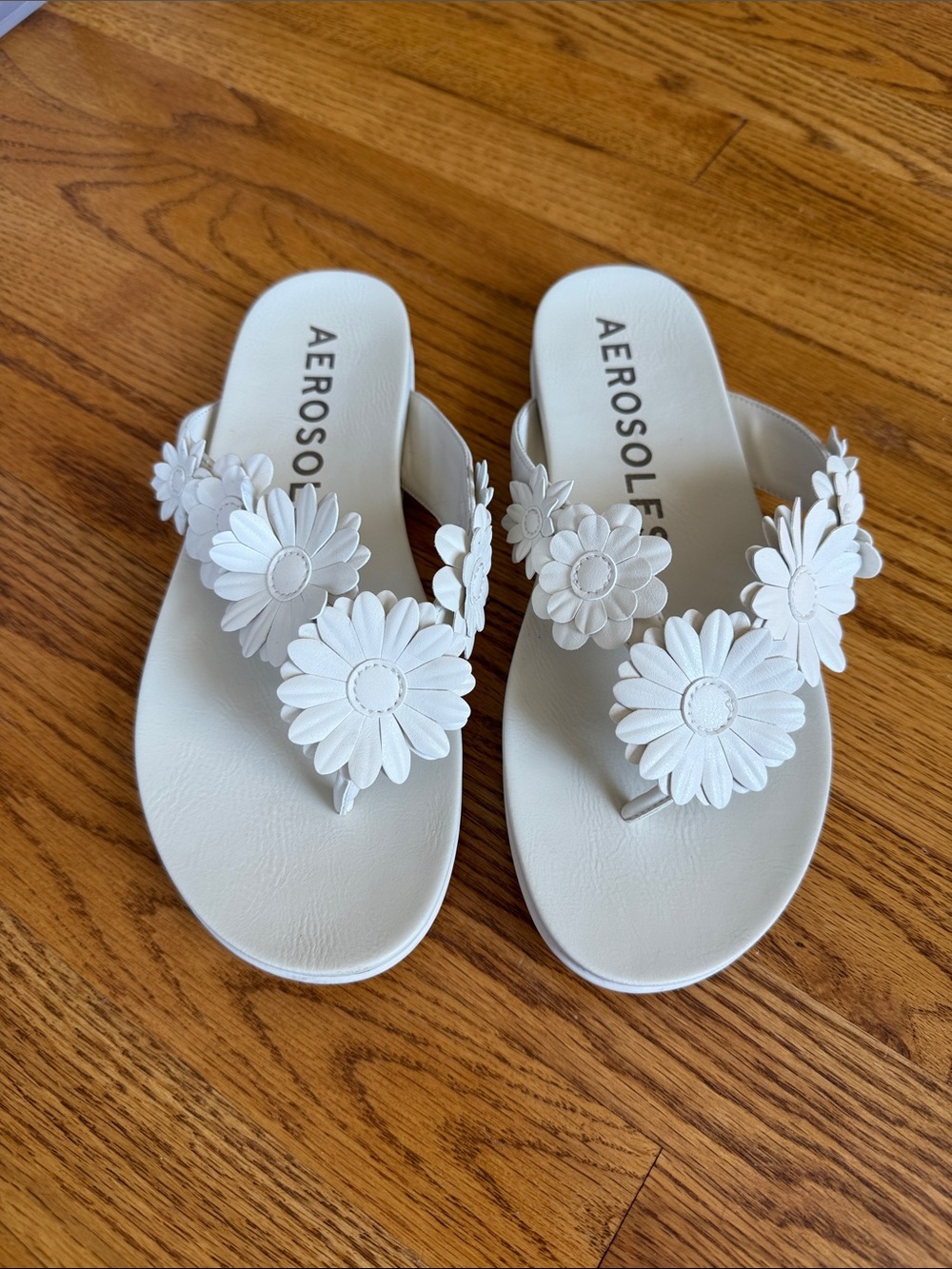 Aerosoles Floral Flip Flops